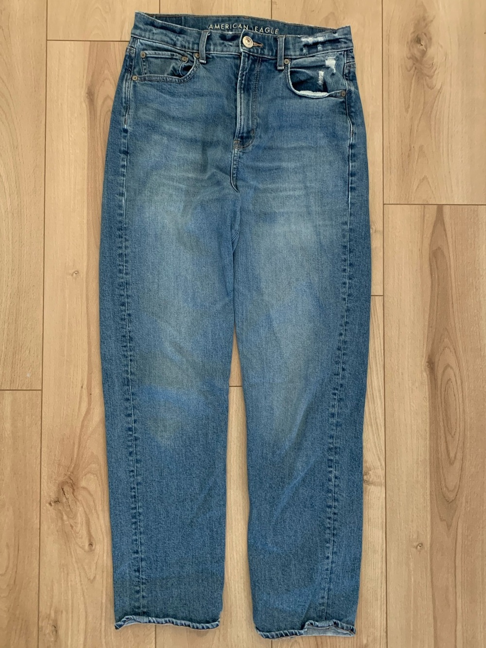 American Eagle Highest Rise 90s Boyfriend Jeans